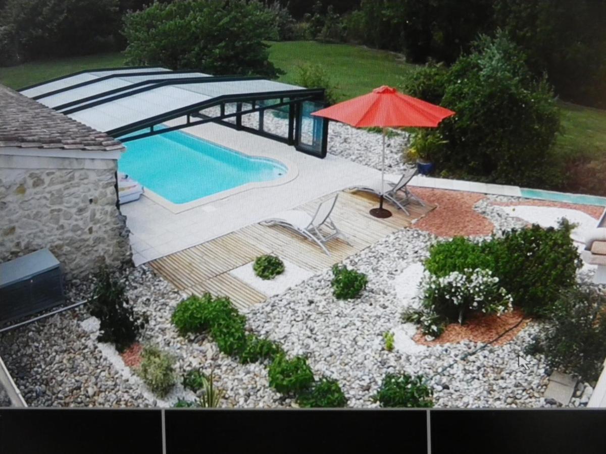 Domaine Du Cassana Villa Saint-Sauveur  Exteriör bild