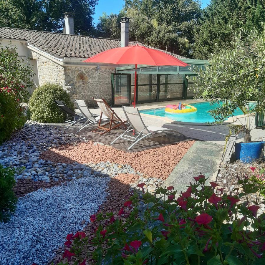 Domaine Du Cassana Villa Saint-Sauveur  Exteriör bild